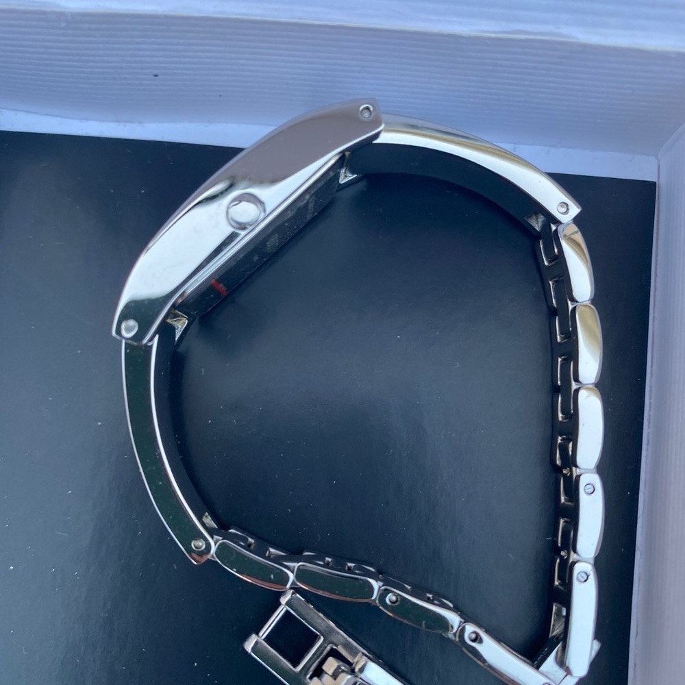 Guess Watch - Picture 4 of 4